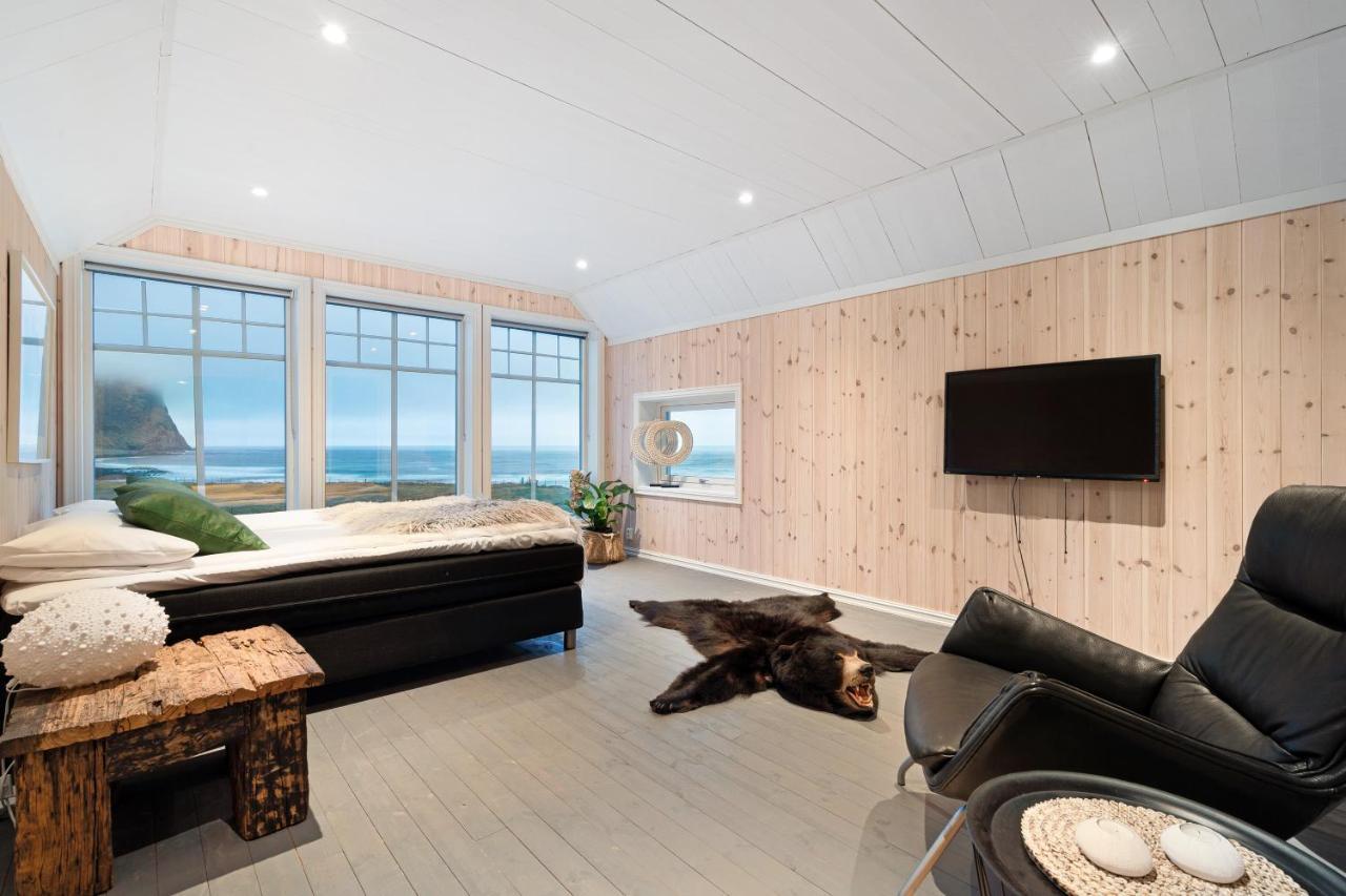 Unstad Arctic Resort Unnstad ภายนอก รูปภาพ