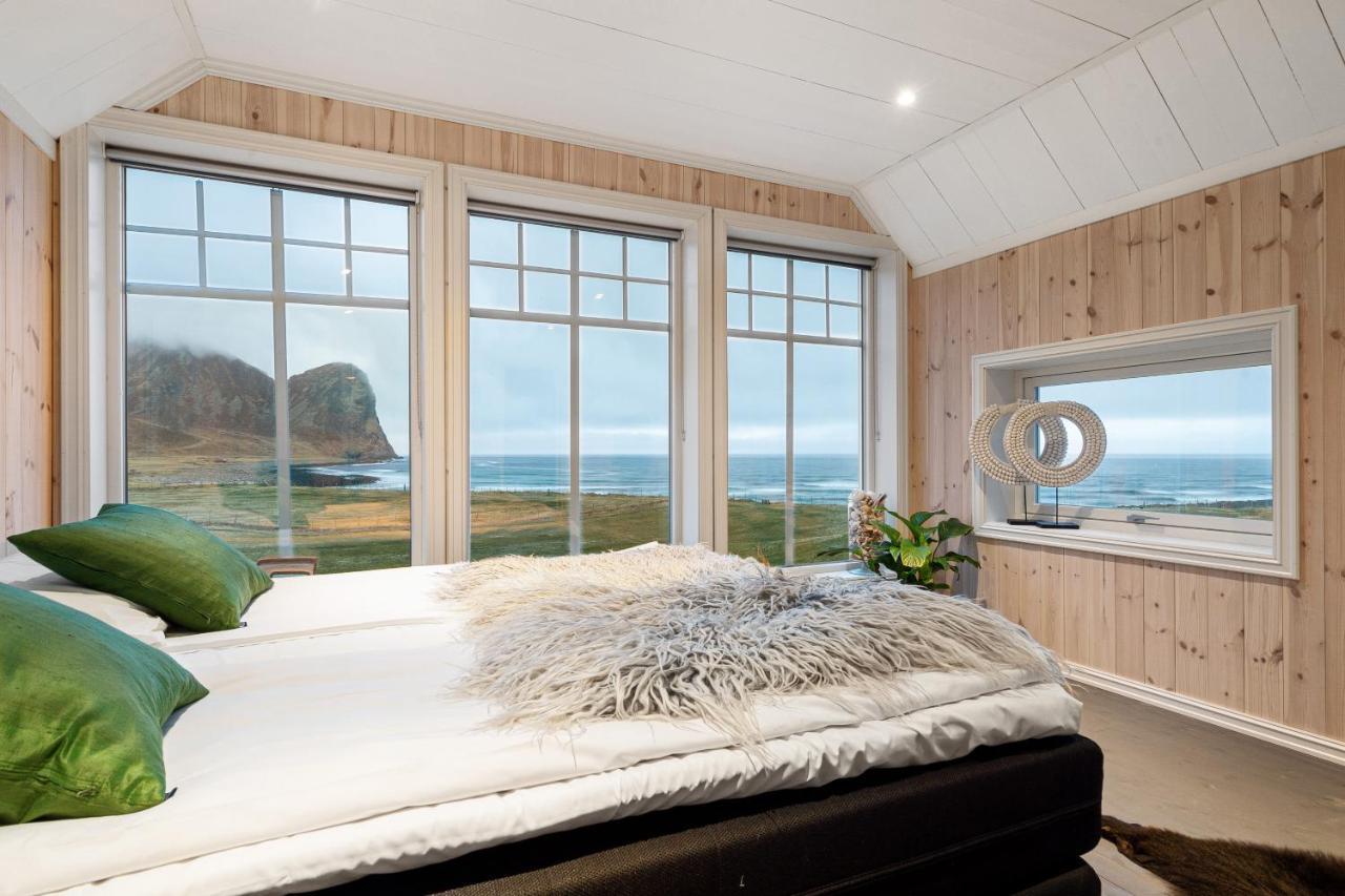 Unstad Arctic Resort Unnstad ภายนอก รูปภาพ