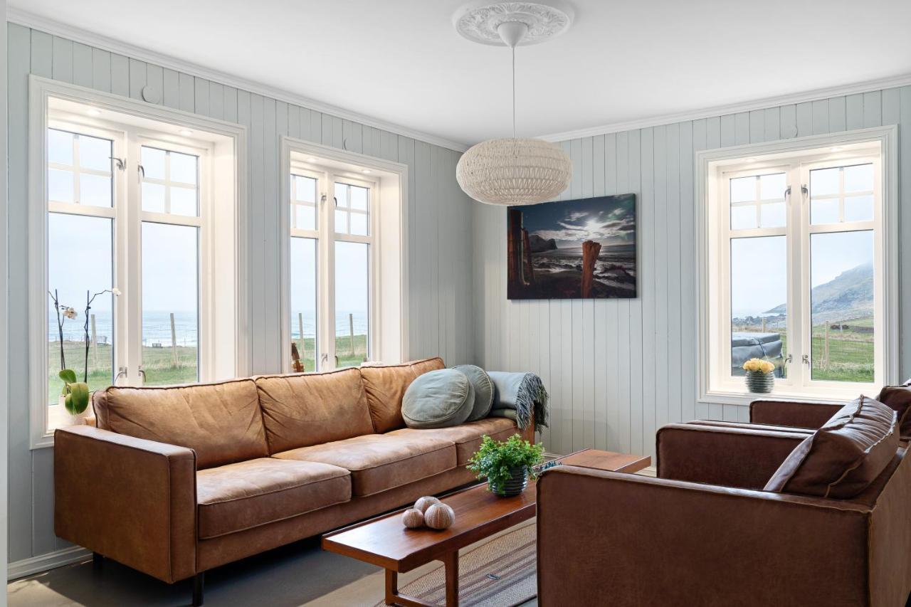 Unstad Arctic Resort Unnstad ภายนอก รูปภาพ