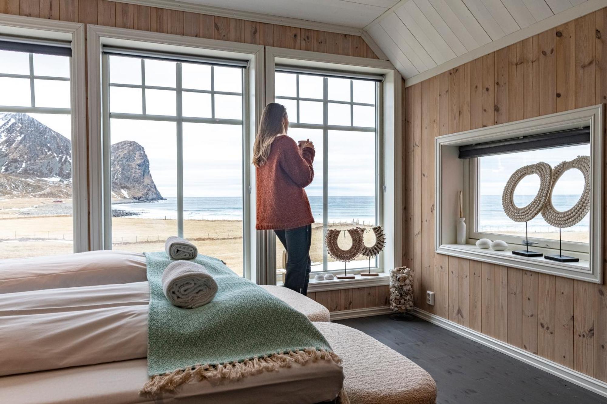 Unstad Arctic Resort Unnstad ภายนอก รูปภาพ