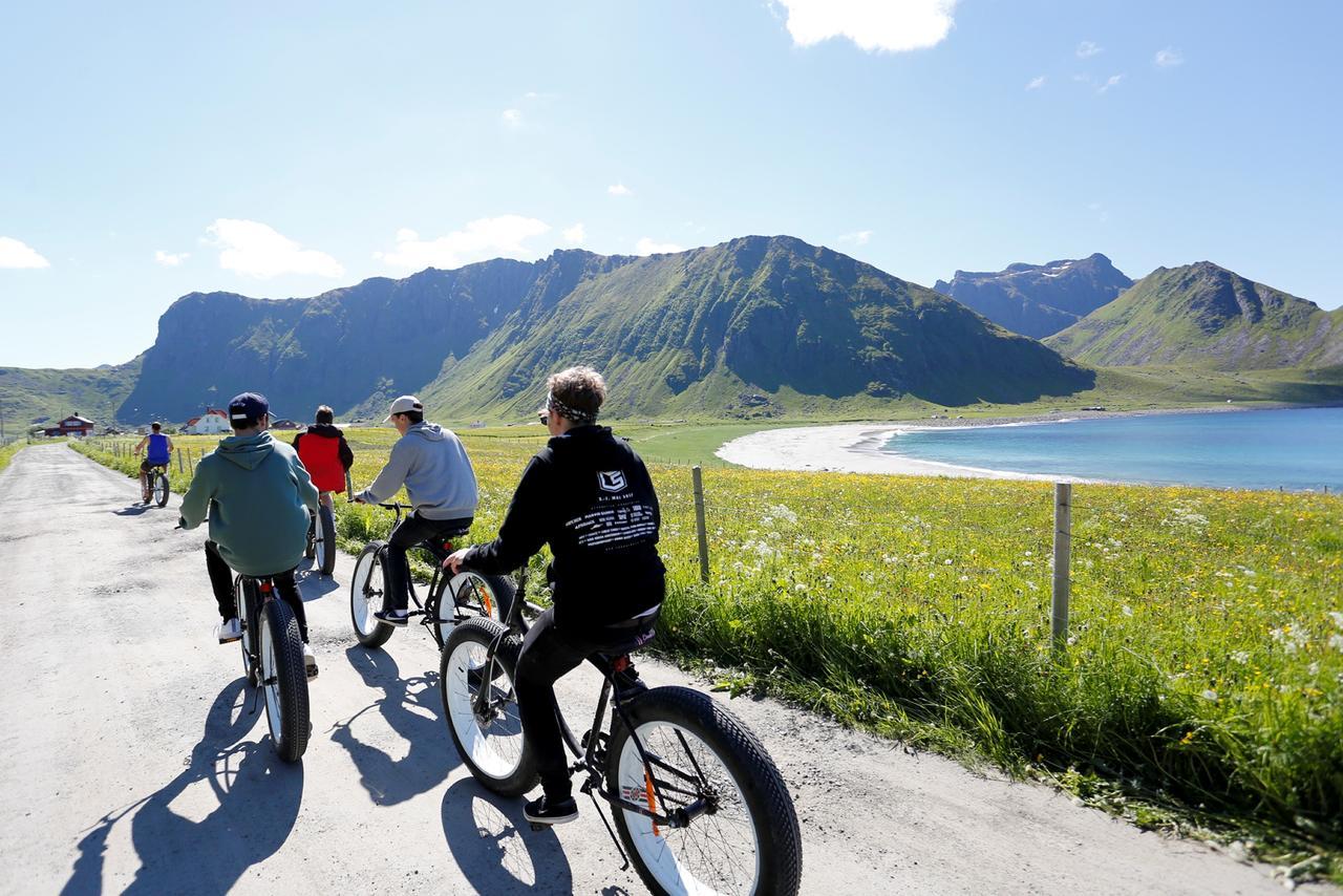 Unstad Arctic Resort Unnstad ภายนอก รูปภาพ