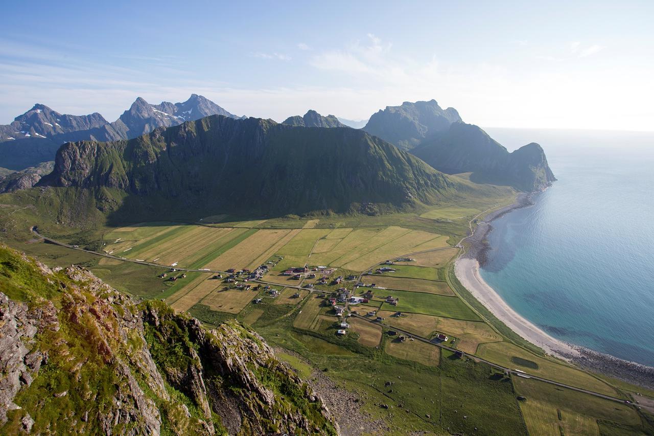 Unstad Arctic Resort Unnstad ภายนอก รูปภาพ